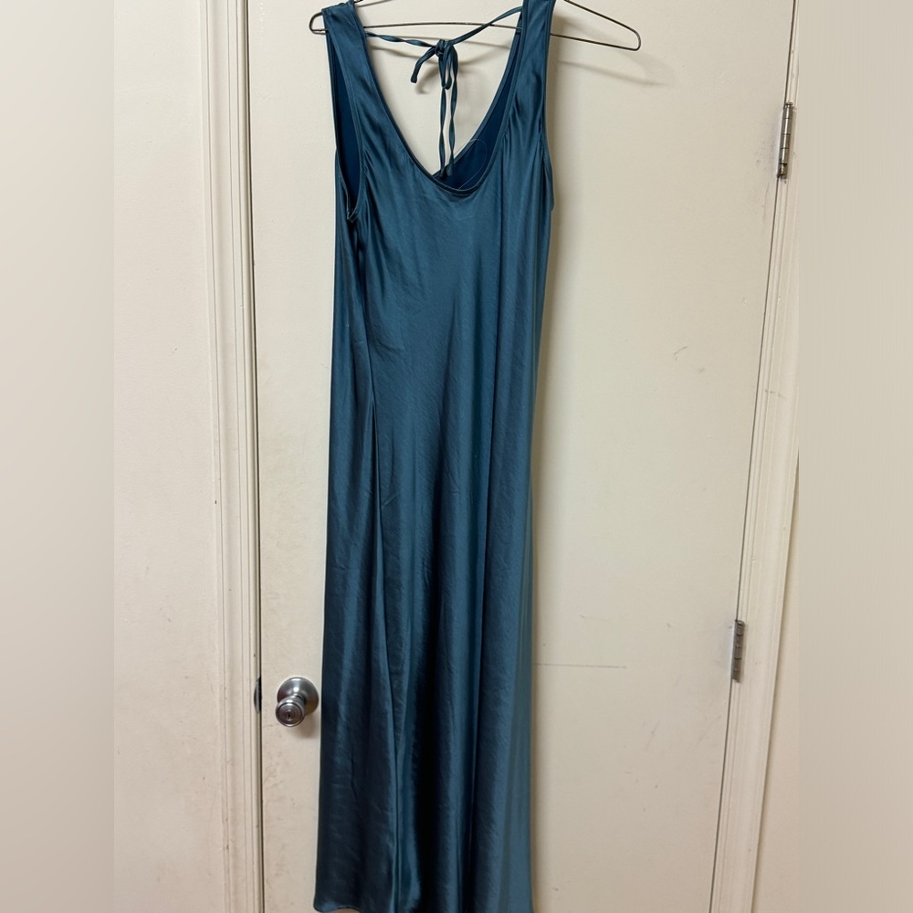 Gap slip dress